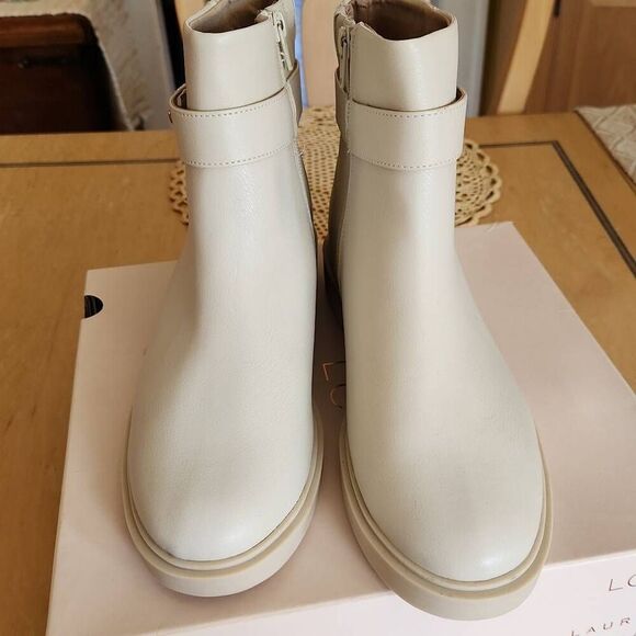 Lc Lauren Conrad Tahira bone white ankle memory foam boots women's size 8.5 - Picture 3 of 8